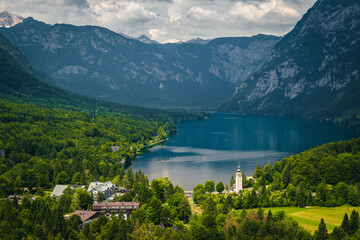 Obraz na płótnie Canvas Great view with lake Bohinj and green forest, Slovenia