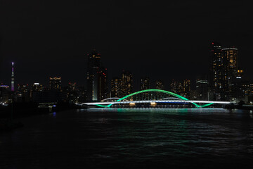 東京の船から見る夜景
