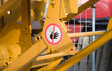 Warnschild 4