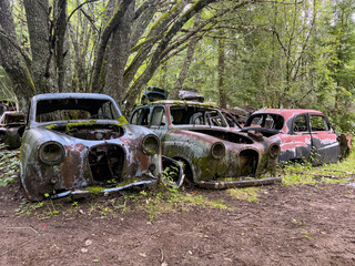 Autofriedhof in B&aring;stn&auml;s Schweden