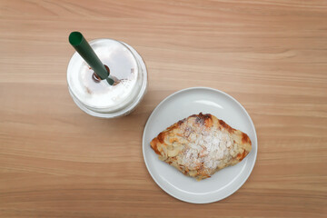 cocoa or iced chocolate, iced cocoa and almond croissant