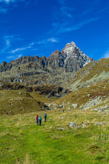I primi colori dell’autunno ai piedi del Monviso – Rifugio e Lago Alpetto – Valle Po -Cuneo