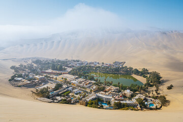 Obraz premium amazing view of huacachina village, peru