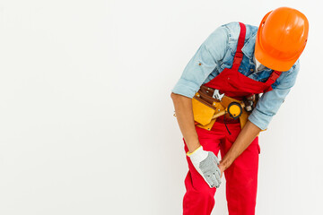 the worker hurts his leg