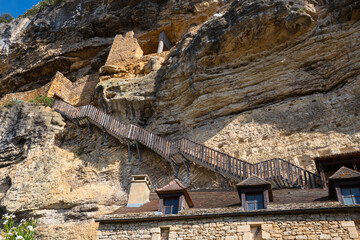 stairs at the outside of the cliffs of la roque gageac