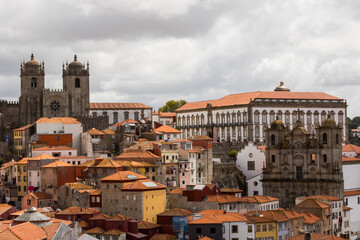 Fototapeta na wymiar Porto, Noite de portugal e seus encantos
