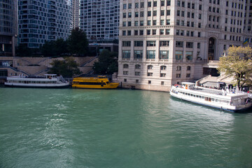 River taxi's in Chicago on the Chicago River