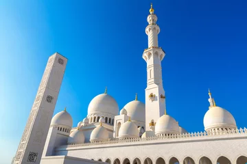 Foto op Plexiglas Sheikh Zayed Grand Mosque in Abu Dhabi © Sergii Figurnyi