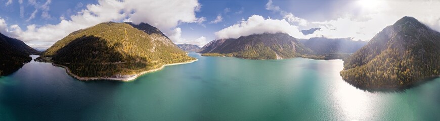 Obraz premium Plansee, Drohne, Panorama, Tirol, Österreich, Drohne