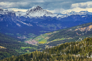 Fototapeta na wymiar Dolomites snowcapped mountains view from Falzarego mountain pass, Italy