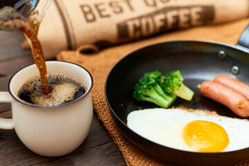 コーヒーと朝食
