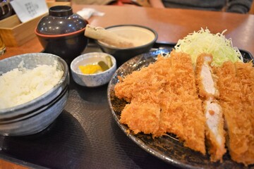 フィレカツ定食