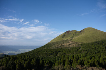 阿蘇, 道, 風景, 空, 山, 自然, 川, 森, 雲, 緑, 水, サマータイム, 国, 景色, 草, 道のり, 湖, 山, いなか, 地平線, 木, ヒル