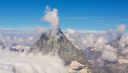 Fototapeta na wymiar Beautiful alpine scenery in the Swiss Alps in winter