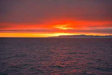 夕焼け, 太平洋, 空, 海, 太陽, 水, 雲, 自然, 夕日, 水平線, 風景, 今夜, オレンジ, 雲, 青, 惰性で進む, アイランズ, 美しい, 夜明け, 光, 赤