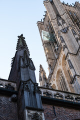 Fototapeta na wymiar Gläserner Balkon, Aussichtsplattform im Turm der Eusebiuskirche in Arnheim, Niederlande