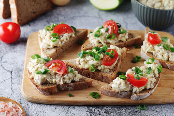 Vorschmack sandwiches - typical Jewish dish