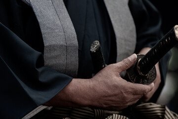 裃を着て日本刀を帯びた人物（The man wearing kamishimo and holding katana）