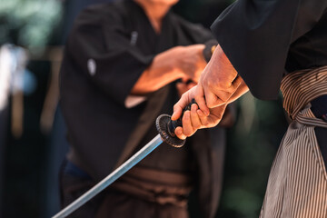 日本刀を構える人物（Demonstration of Japanese sword）