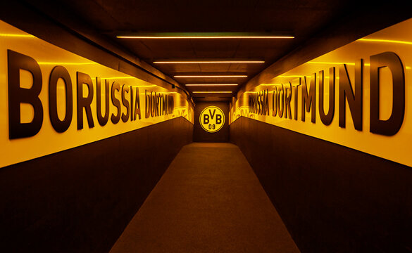 Players' tunnel at Signal Iduna Prak - the official playground of FC Borussia Dortmund