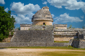 Ruins of El Caracol observatory temple, Chichen Itza, Yucatan, Mexico, Maya civilization