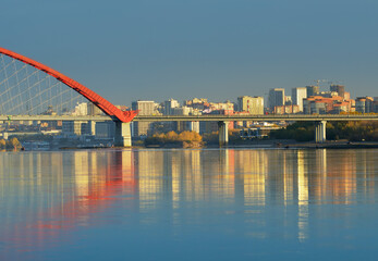 Obraz premium City on the river in the morning