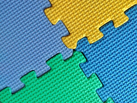 eva foam floor puzzle mats texture, colorful floor mat background
