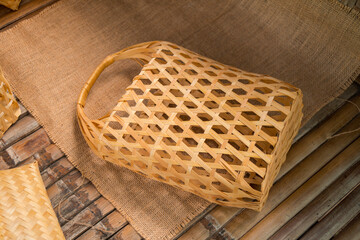 Product details of home-scale bamboo crafts that produce products such as bamboo trays, bamboo boxes, lampshades, bamboo bowls, bamboo bags and others