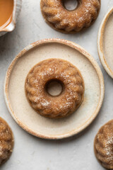 mini bundt cakes kouglof pâte à tartiner speculoos et groseilles