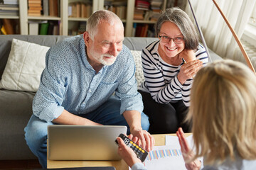 Senior couple gets financial advice on retirement planning