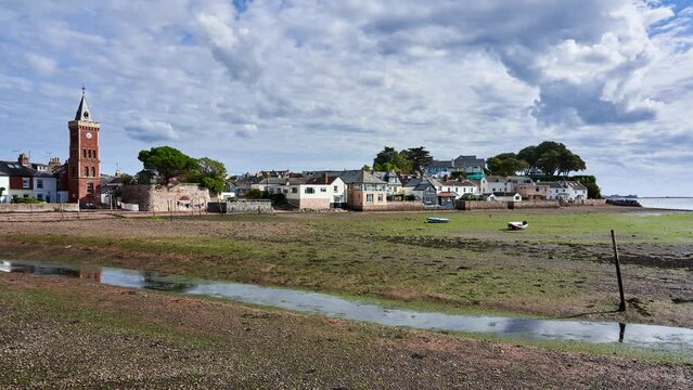 Lympstone in Devon. Small village on the banks of the Exe estuary in time-lapse. England UK