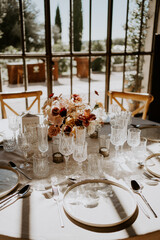 wedding table decoration & wedding table setting with nude and pink tones florals 08