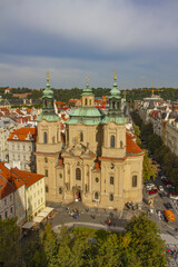 Fototapeta na wymiar Paysage urbain de Prague, depuis la tour de l'hôtel de ville, Prague République Tchèque