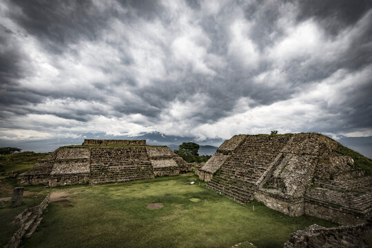 Archaeological zone located in the vicinity of the city of Oaxaca