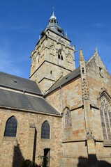 Fototapeta na wymiar Eglise Notre-Dame à Villedieu les Poêles (La Manche - Normandie - France)