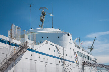 Naklejka premium Welcome Aboard the N.S. Savannah, Pier 13, Baltimore Harbor, Maryland USA, Baltimore, Maryland