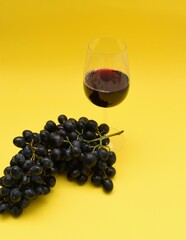 red wine and grapes