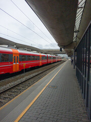 Dworzec kolejowy © Robert