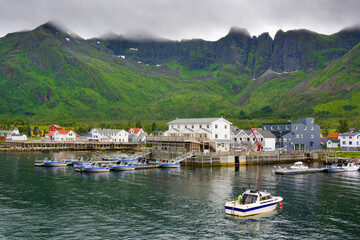 Fototapeta na wymiar View of fishing village Mefjordvaer in Mefjorden, Senja, Norway