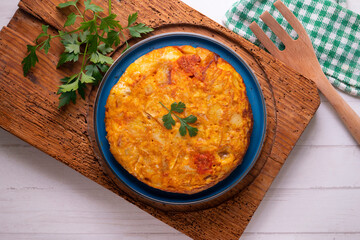 Spanish potato and chorizo ​​omelette. Traditional recipe of the tapa queen in Spain.