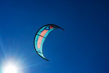 windsurfing parachute skydriving 