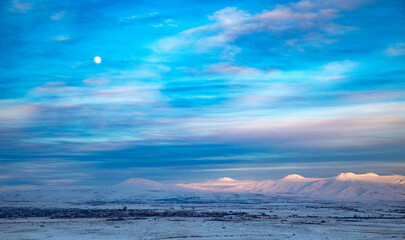 Obraz premium Mountains covered with snow