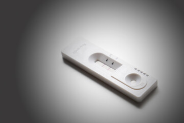 コロナ　抗原検査　陽性