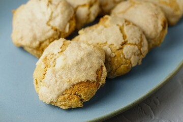 Perrunillas are a type of traditional sweet pastry, typical of Salamanca, Castile-Leon and Extremadura. It is characterised by its dry and rough texture.