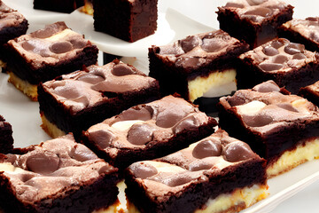 picture of brownies, a sweet and sugary baked food, yummy high calorie snack