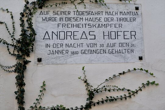Gedenktafel f&uuml;r Andreas Hofer , dem tiroler Freiheitsk&auml;mpfer