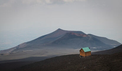 Sulla cima del vulcano Etna