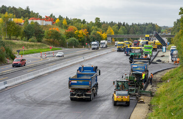 Große Baustelle auf einer deutschen Autobahn