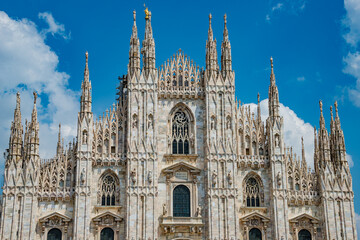 Fototapeta na wymiar View of magnificent Cathedral of Milano, Duomo di Milano, Milan, Italy