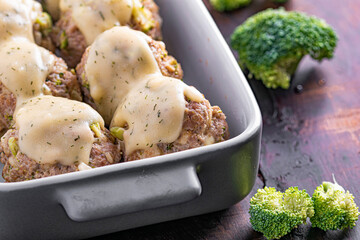 broccoli meatballs in béchamel sauce